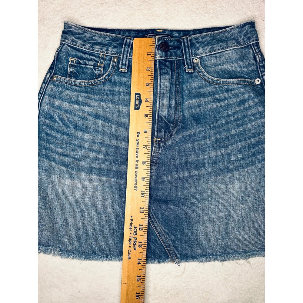 Abercrombie & Fitch Denim Mini Skirt Frayed Hem Casual Blue Size 24 - Picture 3 of 9